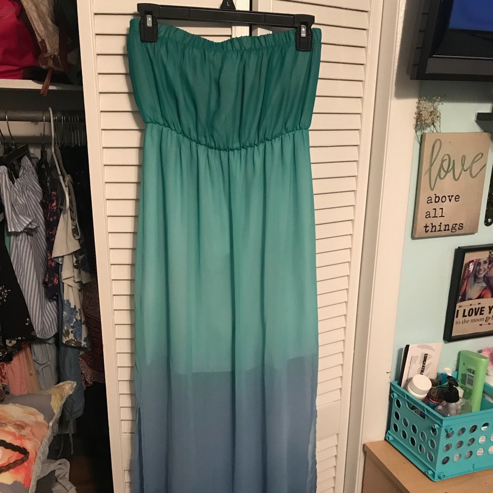 Strapless Flowy Ombré maxi